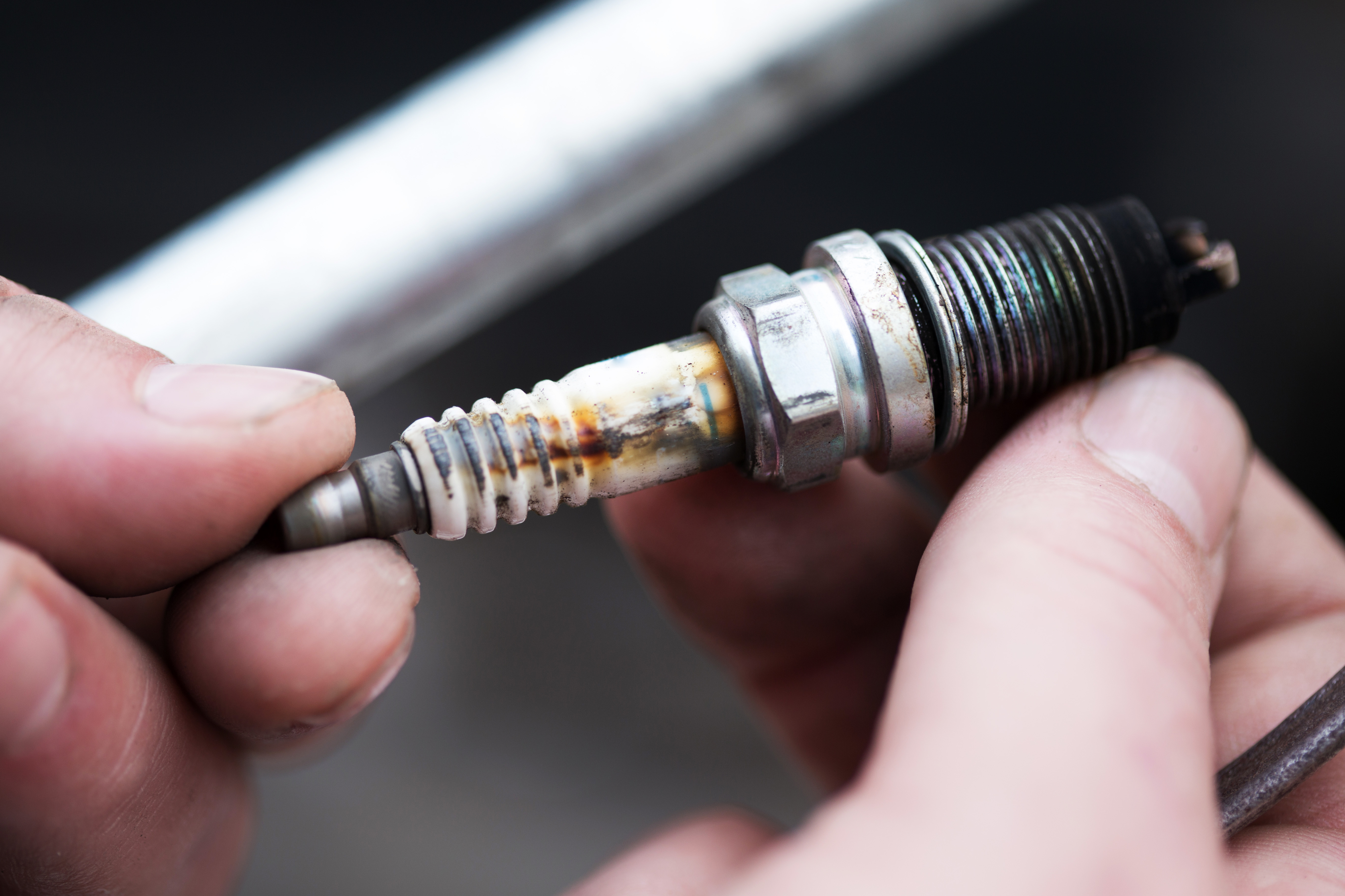 How to change your spark plugs - 543 Magazine